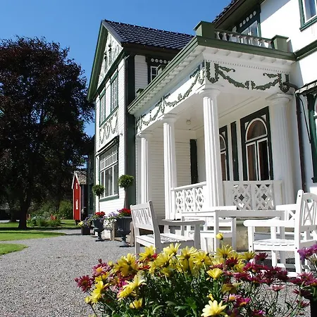 Bardshaug Herregard Otel